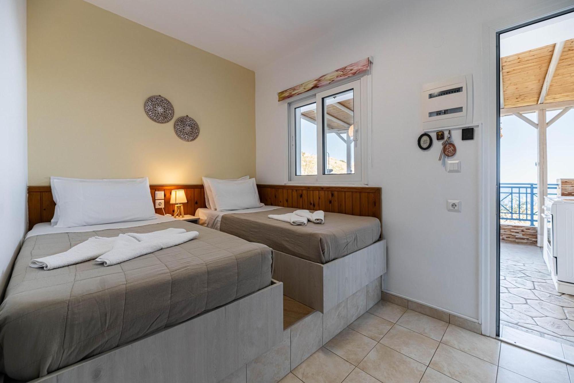 Aperanto Galazio Apartment Archangelos  Exteriér fotografie