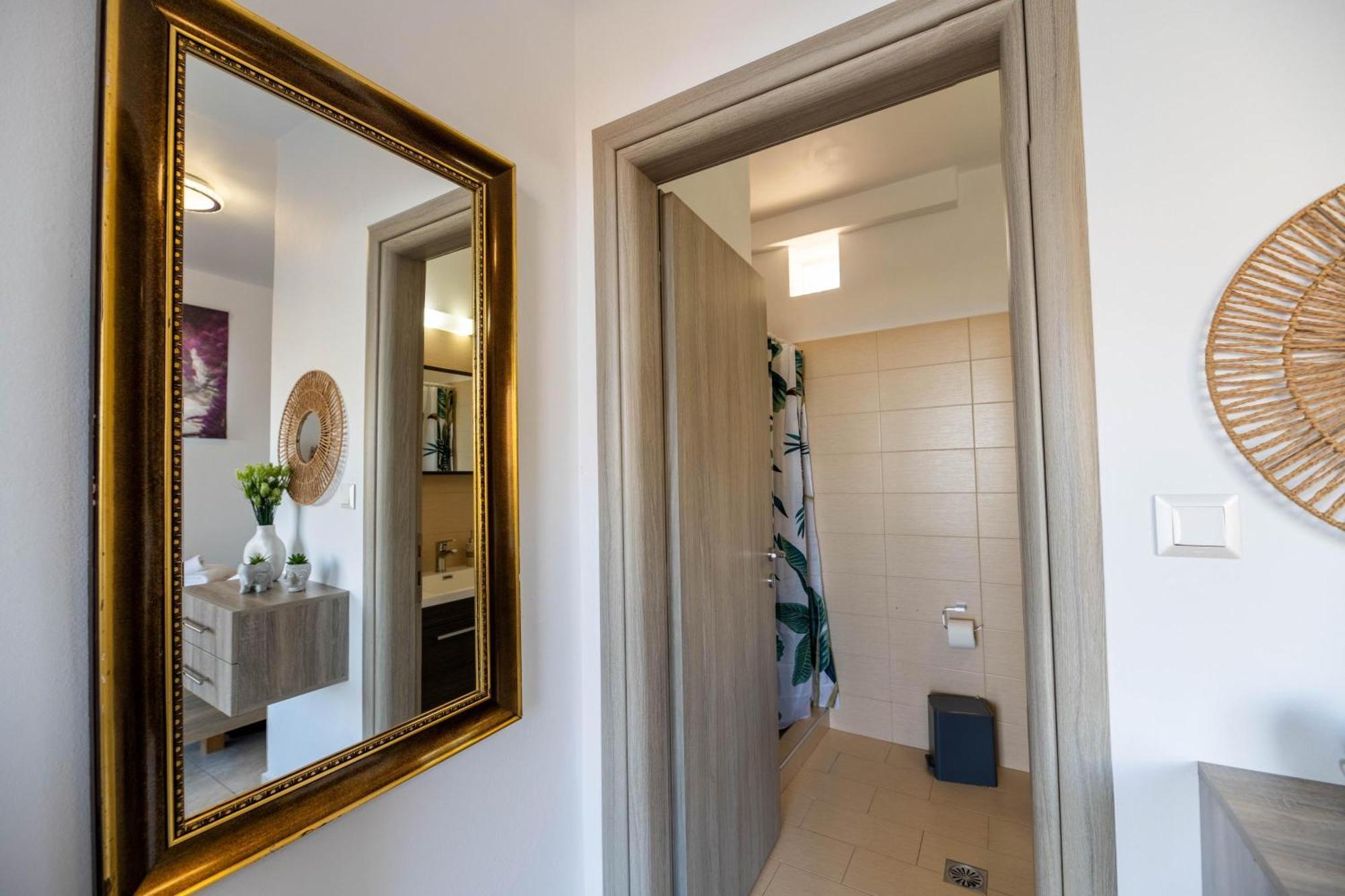 Aperanto Galazio Apartment Archangelos  Exteriér fotografie